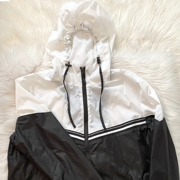 Fashion Nova Jackets & Blazers - Fashion nova windbreker